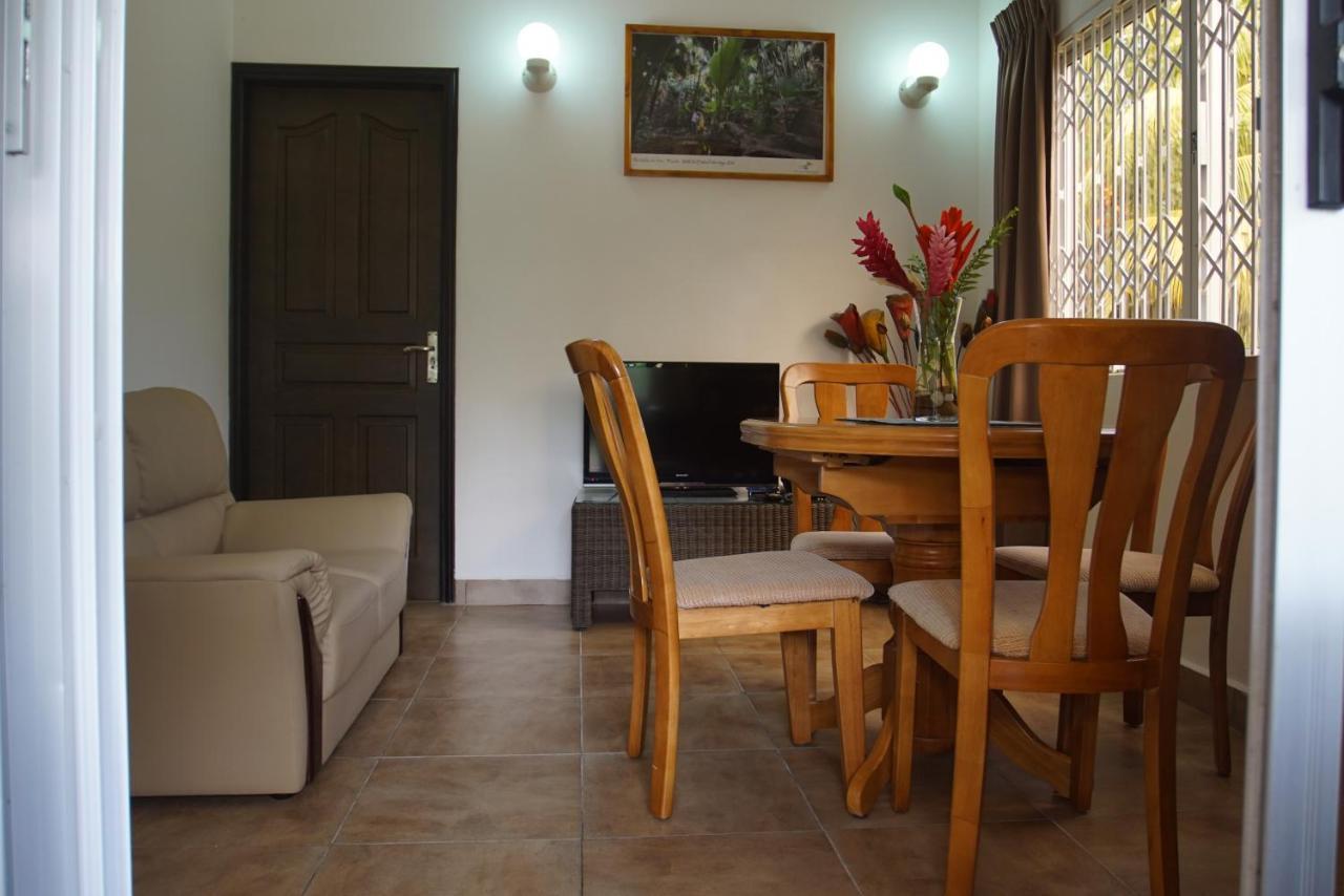 Zeph Self Catering Baie Lazare (Mahe) Exterior foto